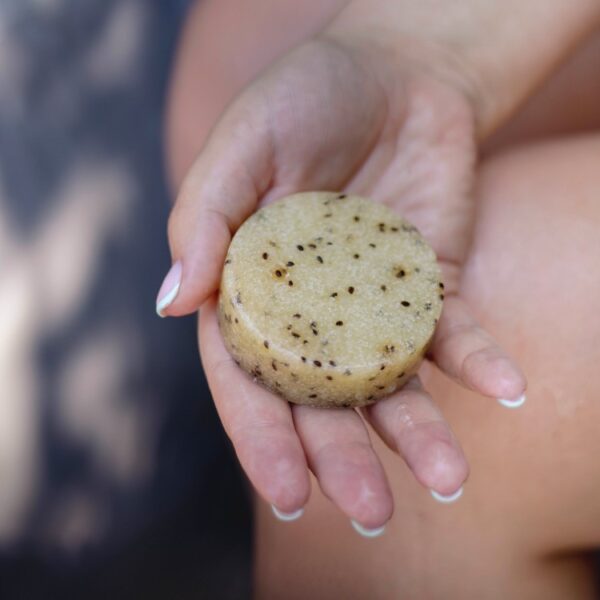 Body Scrub Bar With Kiwi Seeds - Billede 2